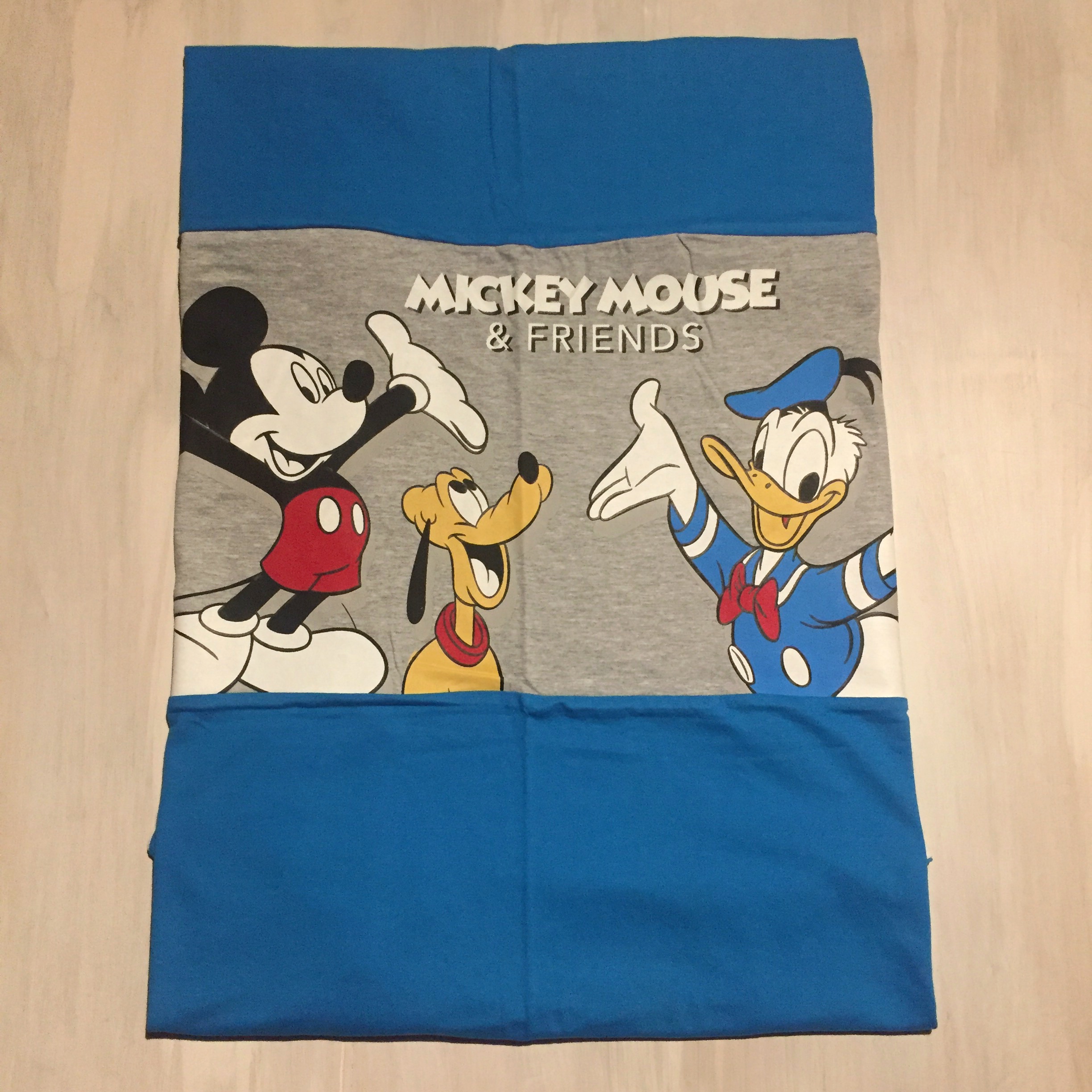 copertina-mickey-mouse-and-friends-azzurro-grigio-qualità-melby-disney