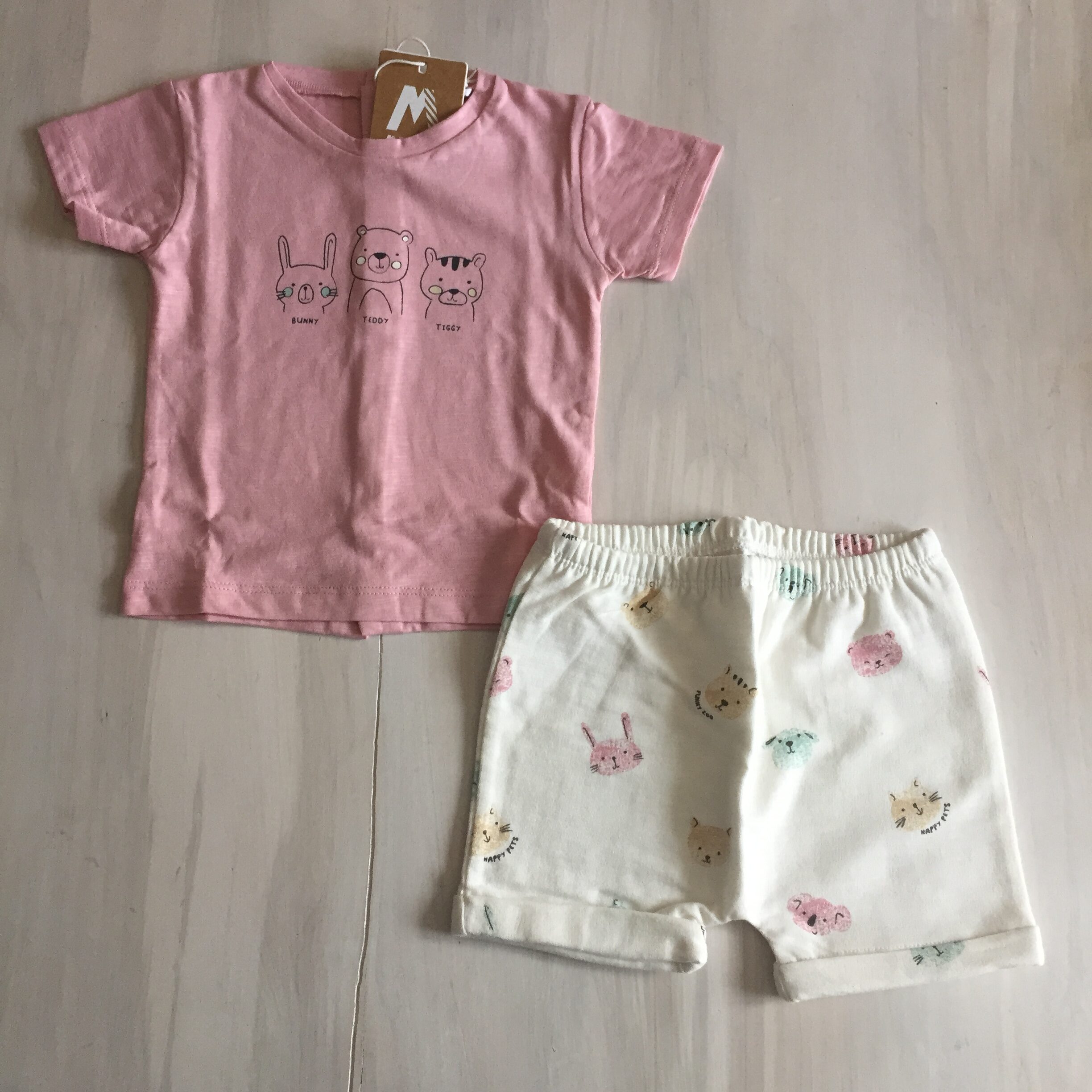 completo-spezzato-maglietta-pantaloncino-orsetti-bimba-orsetto-rosa