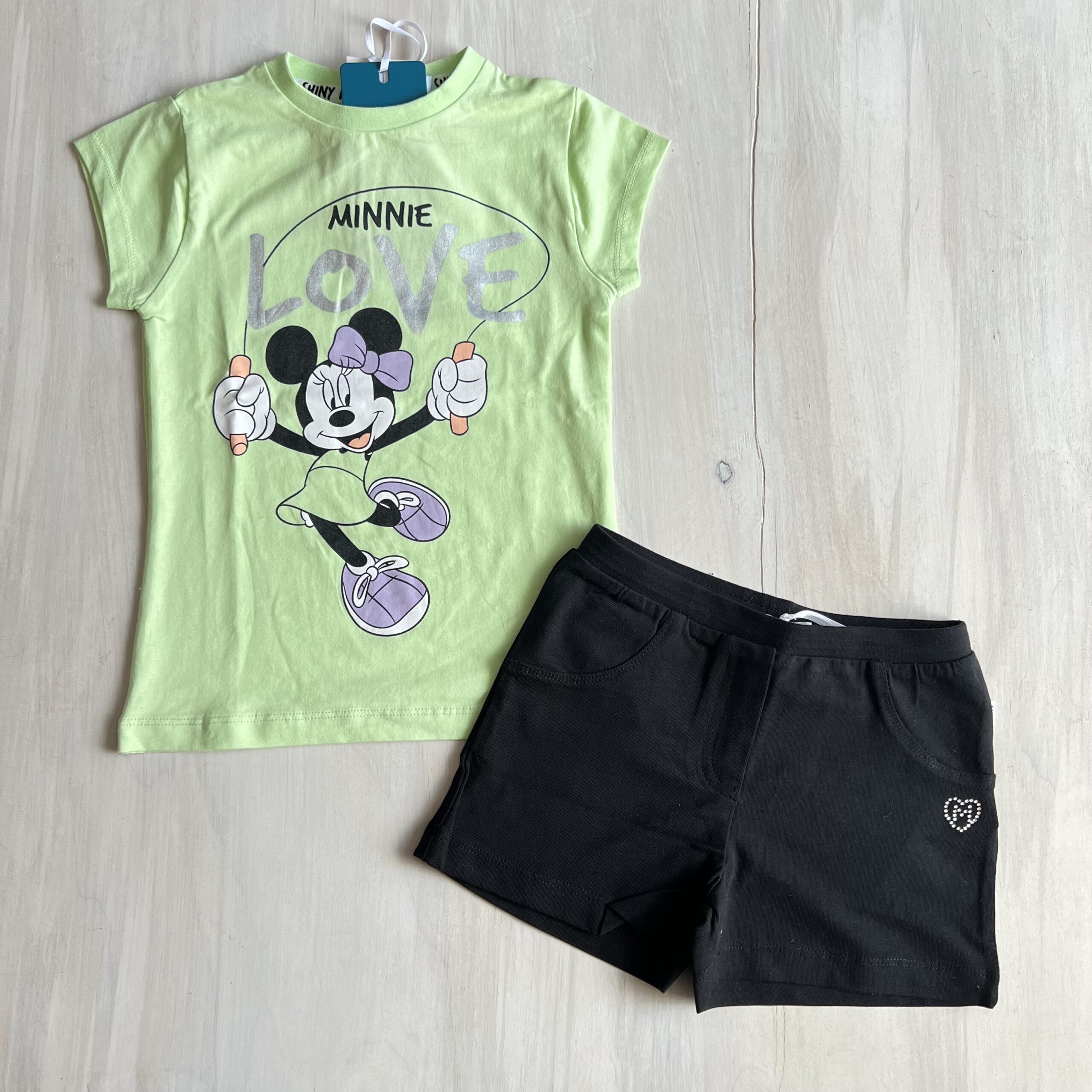 completo-minnie-love-estate-melby-disney